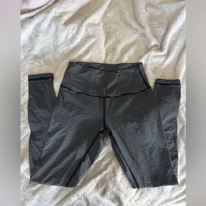 Lululemon Athletica Black and White Striped Leggings Wander